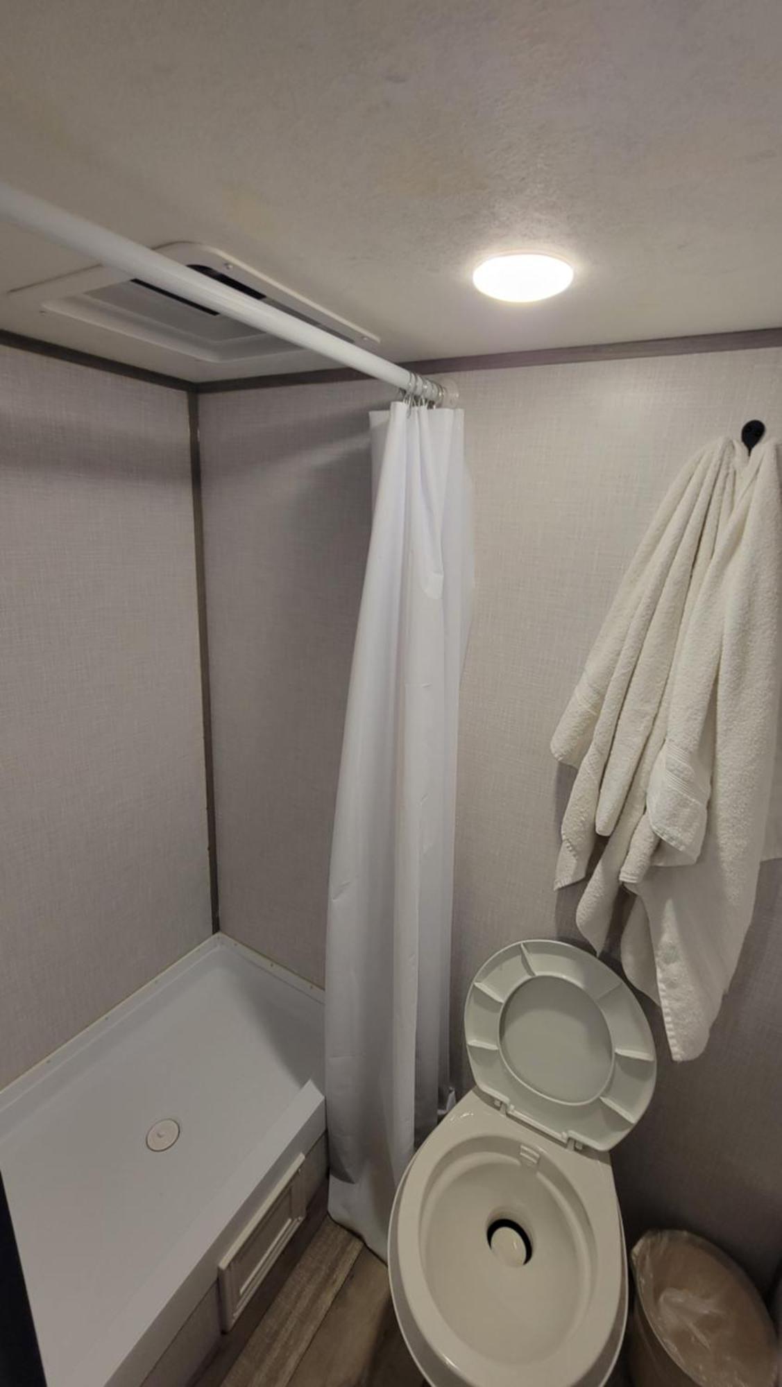 Cozy Rv Escape 7 Min To Universal Campsite Orlando
